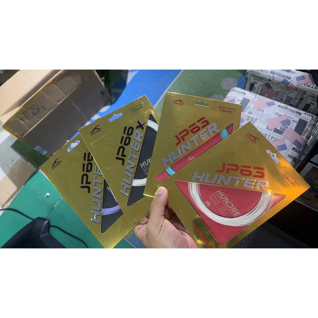 HUNDRED Hundred ไม้แบดมินตัน รุ่น Hyfonic Lazer สายสมดุล มี2สี ขาว/ดำ 4U/5U ฟรีเอ็น ซอง ประกัน รูปสินค้า 9
